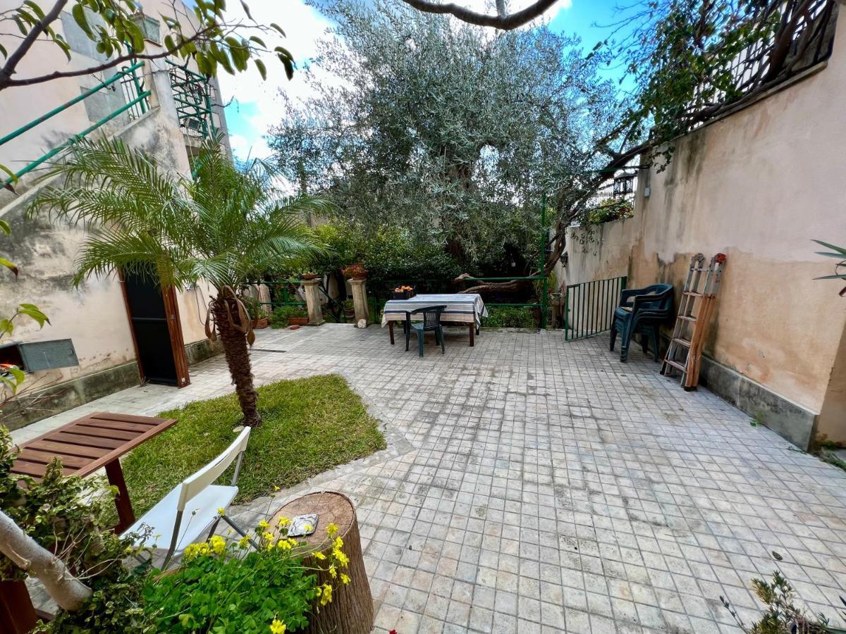 House With Garden Villa Noto Exterior photo